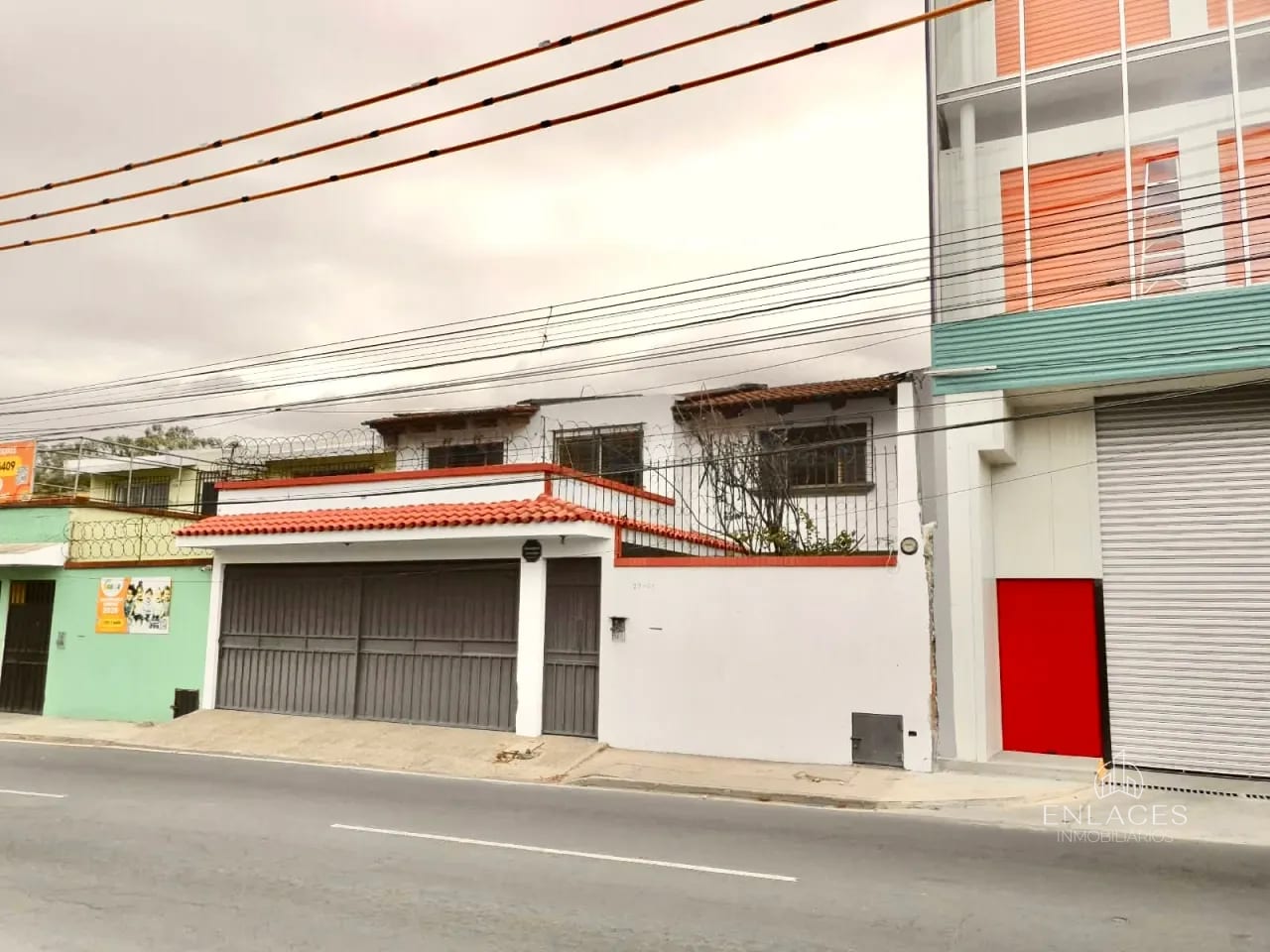 Zona 11 • Casa en Renta • Residenciales San Bernardo — Casa en Alquiler en Zona 11, Guatemala, Ciudad — foto 1 de 17