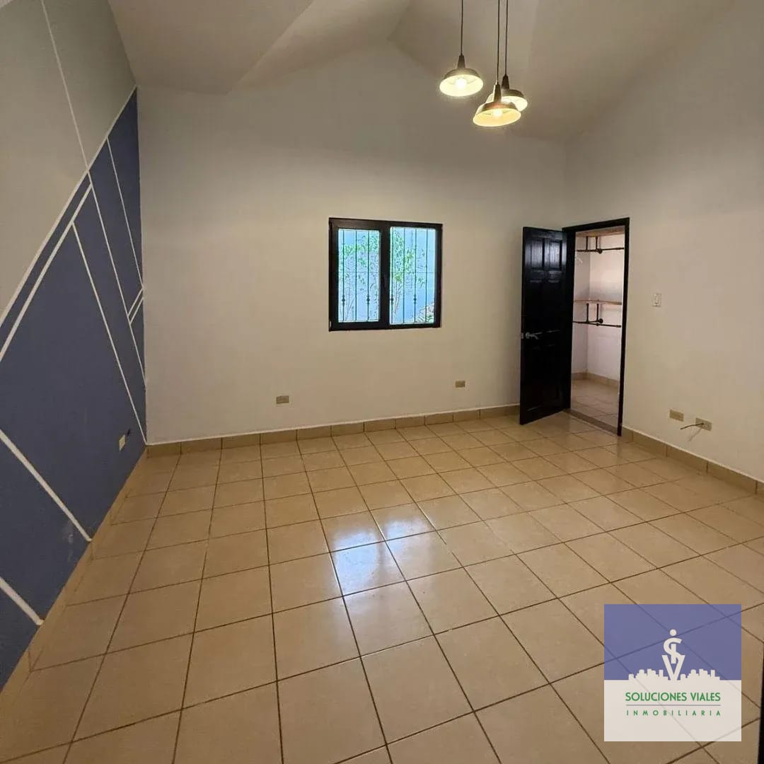 Jardines de San Isidro, Vendo Casa de 1 Nivel, Zona 16 — Casa en Venta en Jardines de San Isidro, Zona 16, Guatemala, Ciudad — foto 6 de 9