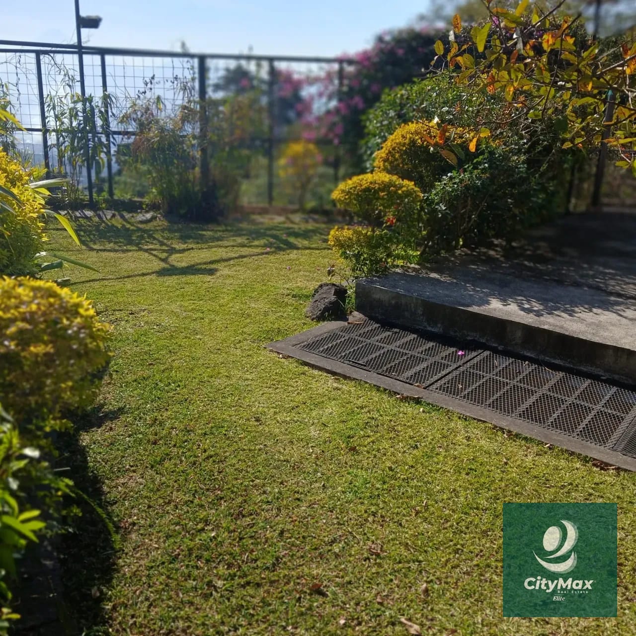 Espectacular casa en Condominio Residencial en Santa Catarina Pinula, Bellas Luces — Casa en Venta en Bellas Luces, Santa Catarina Pinula, Guatemala, Ciudad — foto 10 de 10