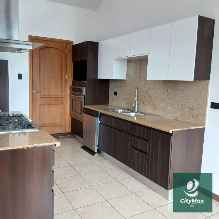 Exclusiva Casa en Venta - Fraijanes — Casa en Venta en Fraijanes, Carretera a El Salvador, Guatemala, Ciudad — foto 6 de 14