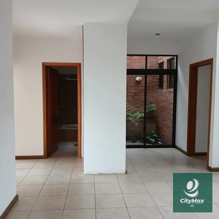 Exclusiva Casa en Venta - Fraijanes — Casa en Venta en Fraijanes, Carretera a El Salvador, Guatemala, Ciudad — foto 10 de 14