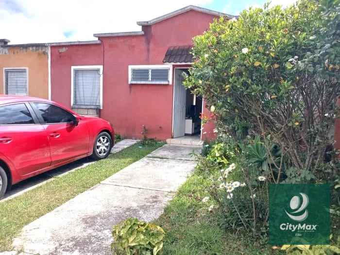 Casa en Venta-san Jose Pinula - Residenciales San Jose — Casa en Venta en San José Pinula, Guatemala, Ciudad — foto 1 de 8