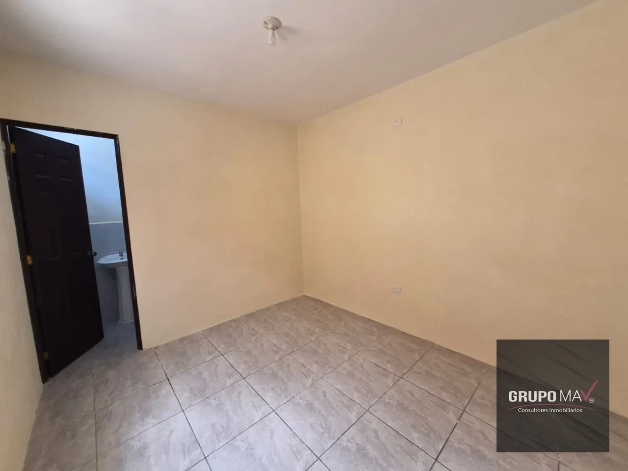 Casa Residenciales Las Orquídeas San José Pínula — Casa en Alquiler en San José Pinula, Guatemala, Ciudad — foto 7 de 10
