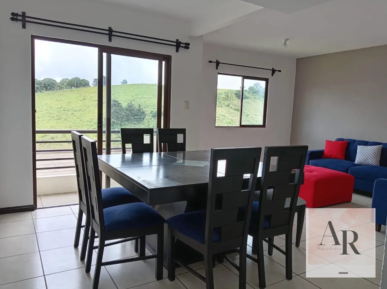 Casa en venta/renta zona 16 — Casa en Venta en Vistas de San Isidro, Zona 16, Guatemala, Ciudad — foto 3 de 7