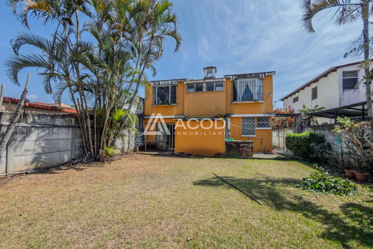 Casa en Zona 16 — Casa en Venta en Zona 16, Guatemala, Ciudad — foto 1 de 10