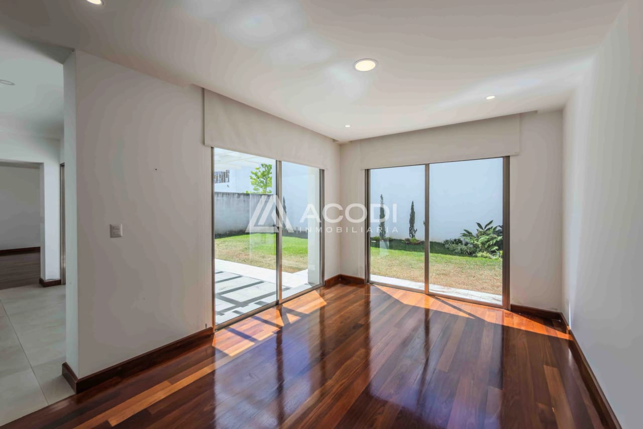 Casa en San José Pinula — Casa en Venta en San José Pinula, Guatemala, Ciudad — foto 2 de 10