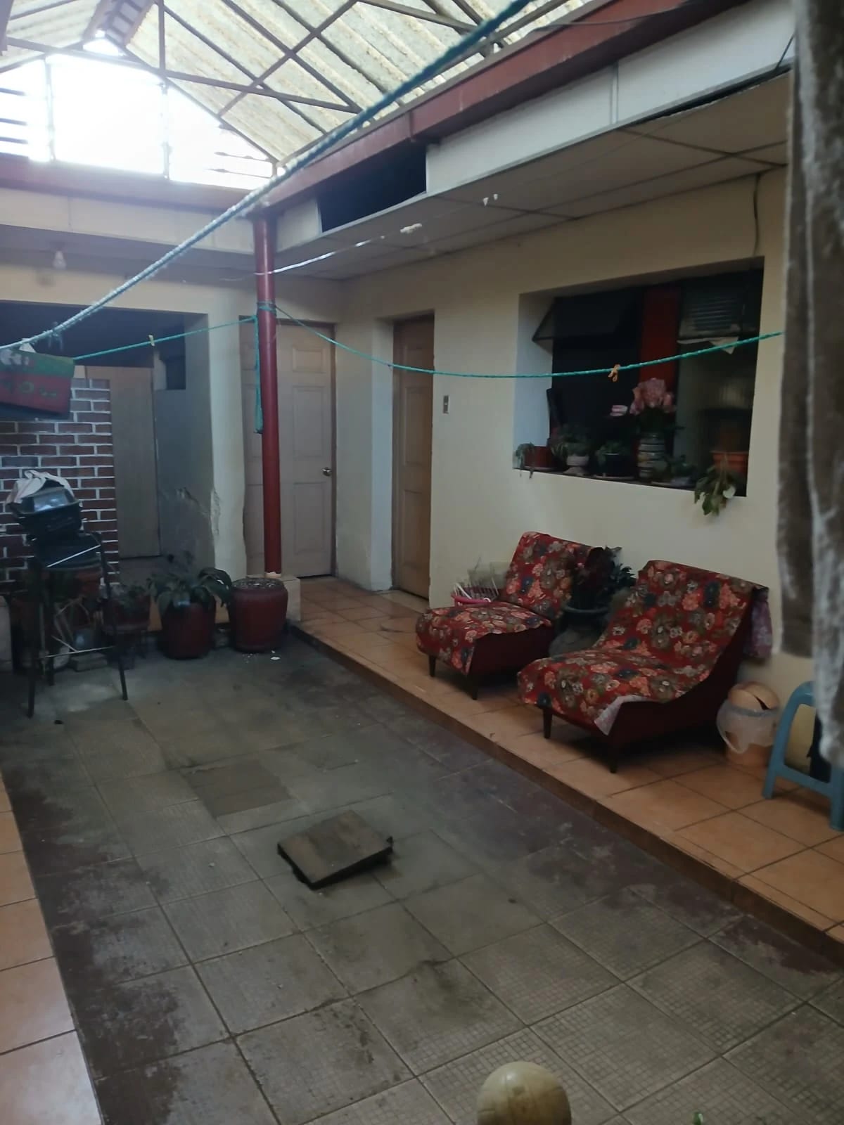 Casa comercial en Zona 12 — Casa en Alquiler en Zona 12, Guatemala, Ciudad — foto 2 de 6
