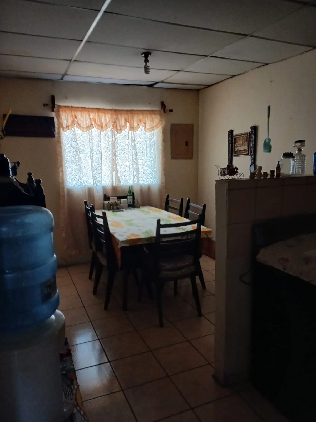 Casa comercial en Zona 12 — Casa en Alquiler en Zona 12, Guatemala, Ciudad — foto 4 de 6