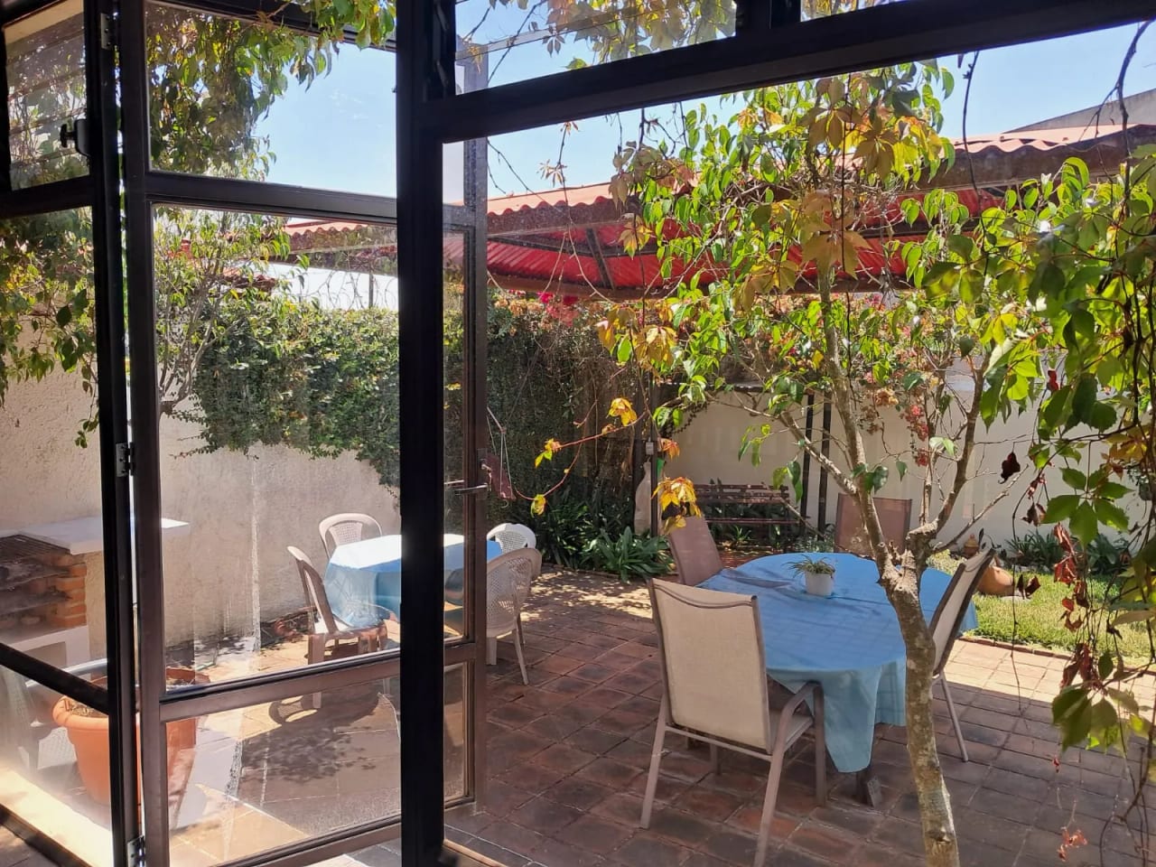 Casa amueblada en San Cristóbal, zona 8 de Mixco — Casa en Venta en Zona 8 Mixco, Guatemala, Ciudad — foto 9 de 10