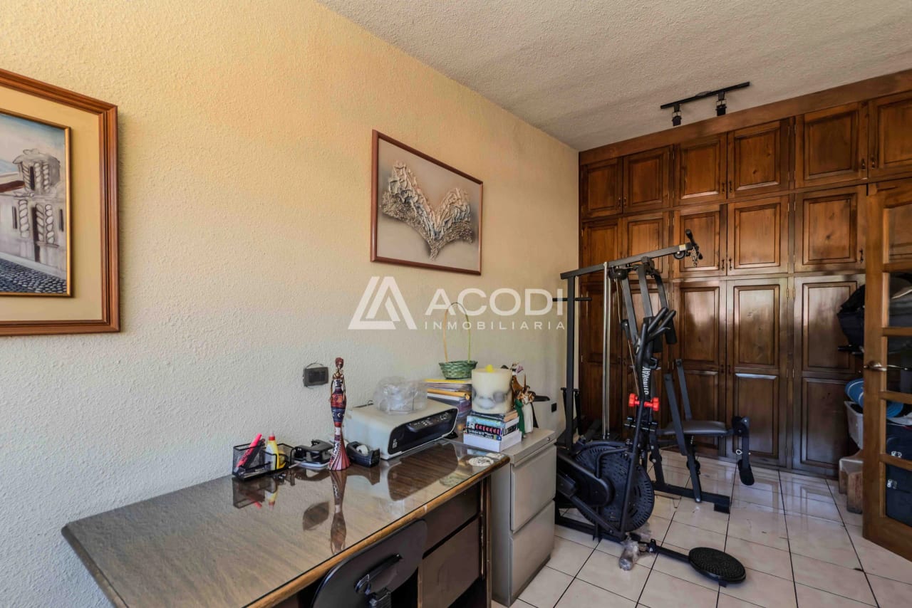 Casa en San Cristóbal sector A6, Mixco — Casa en Venta en Zona 8 Mixco, Guatemala, Ciudad — foto 8 de 11