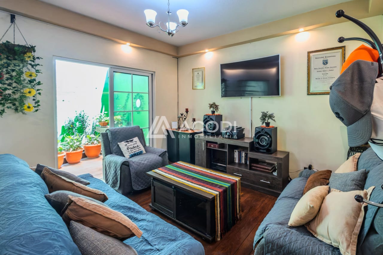 Casa en Zona 13 — Casa en Alquiler en Zona 13, Guatemala, Ciudad — foto 2 de 8