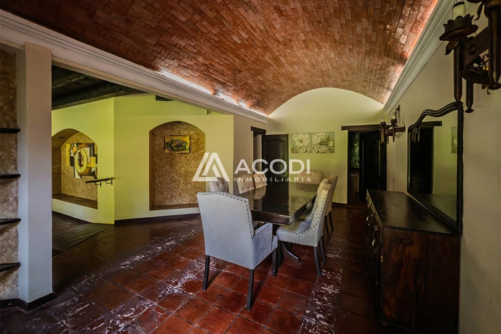 Casa amplia en Antigua Guatemala — Casa en Alquiler en Antigua, Sacatepéquez — foto 2 de 10