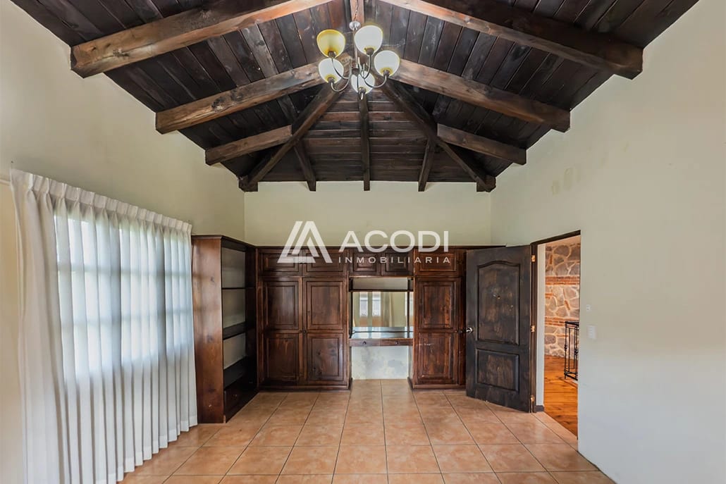 Casa amplia en Antigua Guatemala — Casa en Alquiler en Antigua, Sacatepéquez — foto 5 de 10