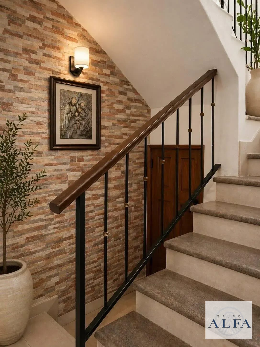 Casa Tipo Townhouse en Venta | Altos del Encinal, Zona 7 Mixco — Casa en Venta en Zona 7 Mixco, Guatemala, Ciudad — foto 4 de 9