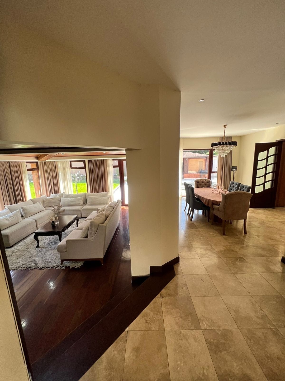 DISPONIBLE EN VENTA Y RENTA HACIENDA MIREGE CARRETERA AL SALVADOR KM18.7 — Casa en Venta en Carretera a El Salvador, Guatemala, Ciudad — foto 4 de 9