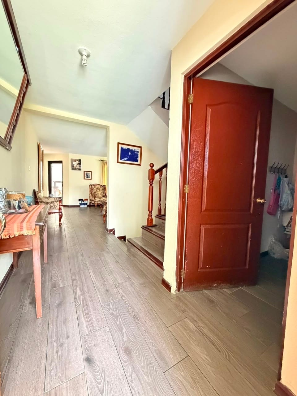 DISPONIBLE EN RENTA CASA EN CIUDAD SAN CRISTOBAL A MOCOS PASOS DEL BULEVAR PRINCIPAL — Casa en Alquiler en Zona 8 Mixco, Guatemala, Ciudad — foto 4 de 17