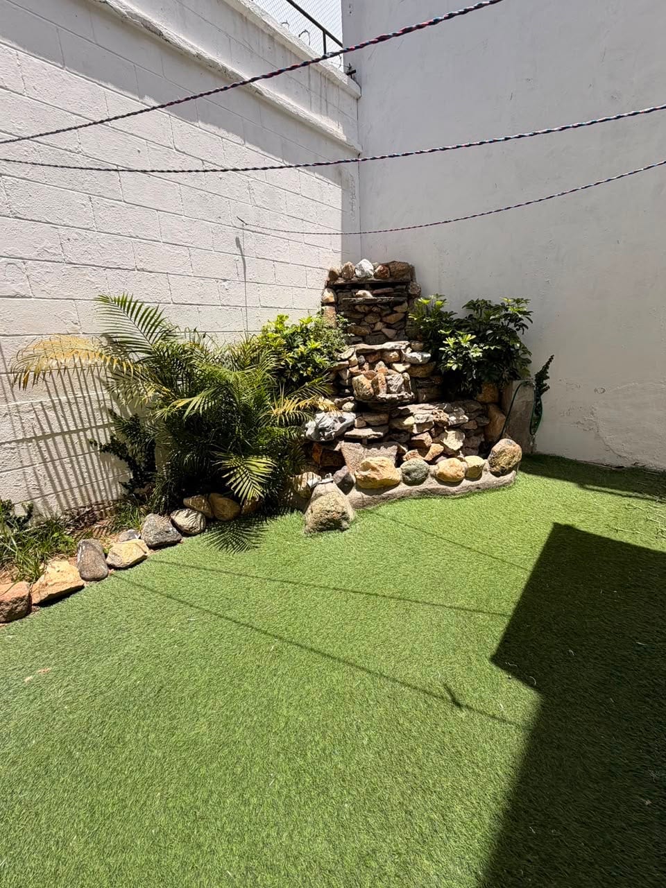 DISPONIBLE EN RENTA CASA EN CIUDAD SAN CRISTOBAL A MOCOS PASOS DEL BULEVAR PRINCIPAL — Casa en Alquiler en Zona 8 Mixco, Guatemala, Ciudad — foto 10 de 17