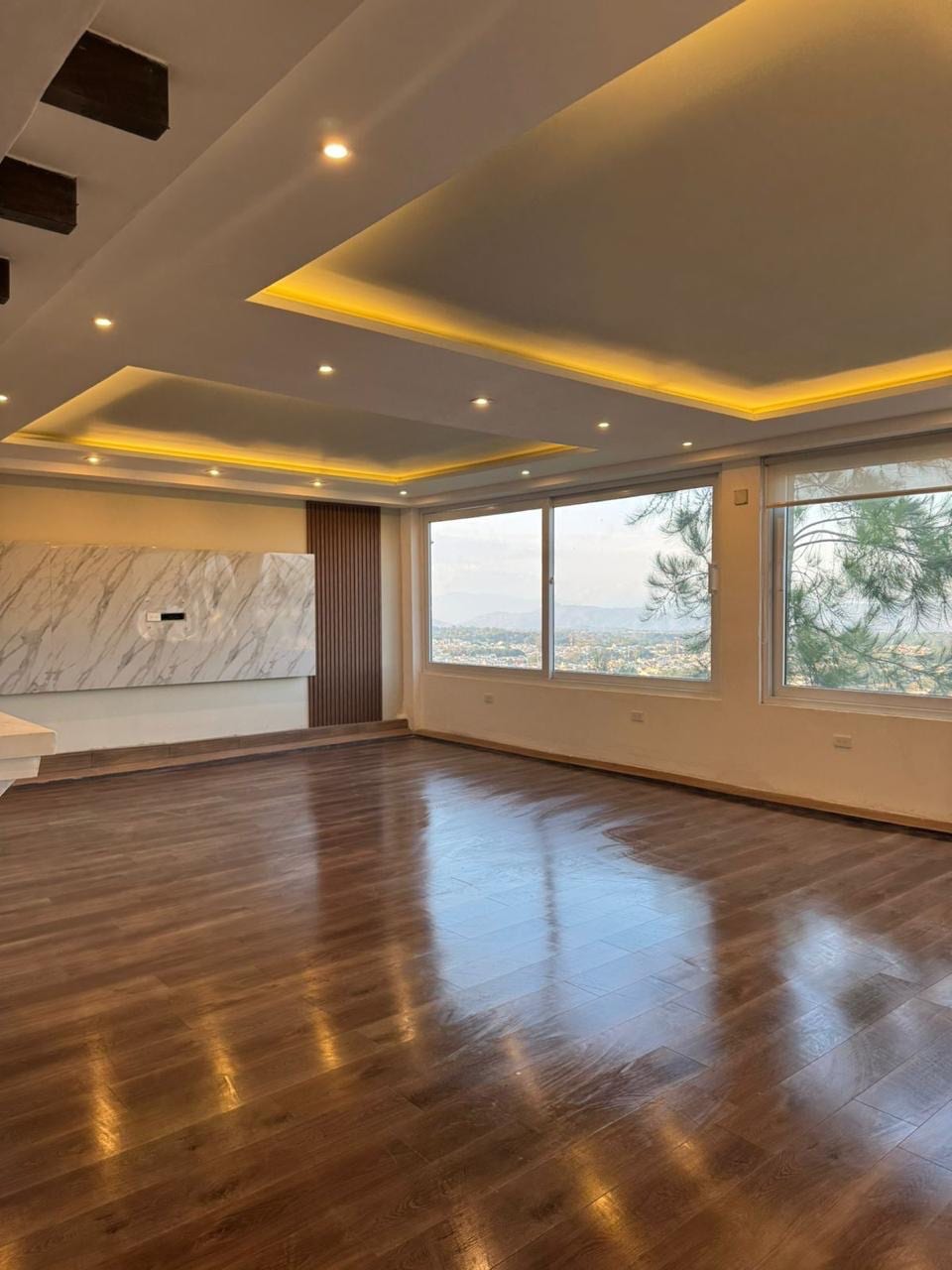 Hermosa Residencia en Venta Lomas del Bosque, el Naranjo — Casa en Venta en Condado Naranjo, Zona 4 Mixco, Guatemala, Ciudad — foto 4 de 13