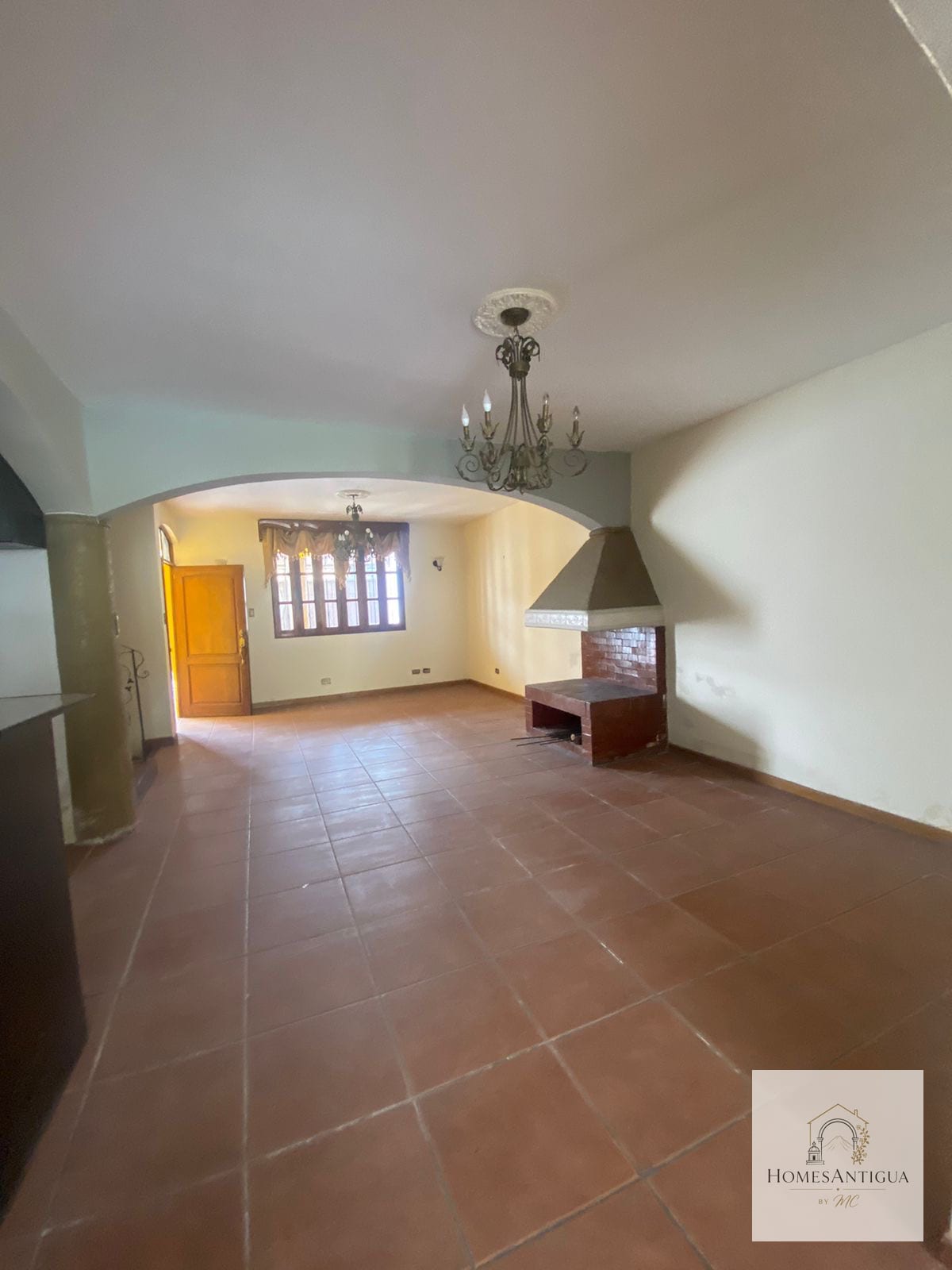 Propiedad grande en renta en Panorama (fuera de condominio ) — Casa en Alquiler en Antigua, Sacatepéquez — foto 9 de 12