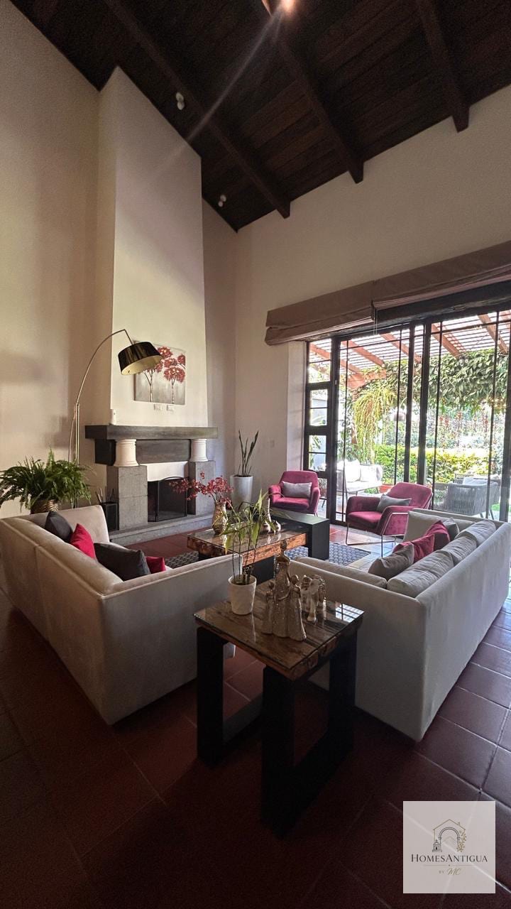 Renta Acogedor Loft en Renta | Condominio El Monasterio — Casa en Alquiler en El Monasterio, Antigua, Sacatepéquez — foto 7 de 14