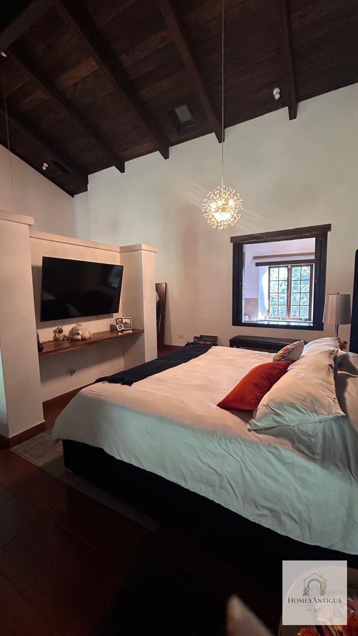 Renta Acogedor Loft en Renta | Condominio El Monasterio — Casa en Alquiler en El Monasterio, Antigua, Sacatepéquez — foto 10 de 14