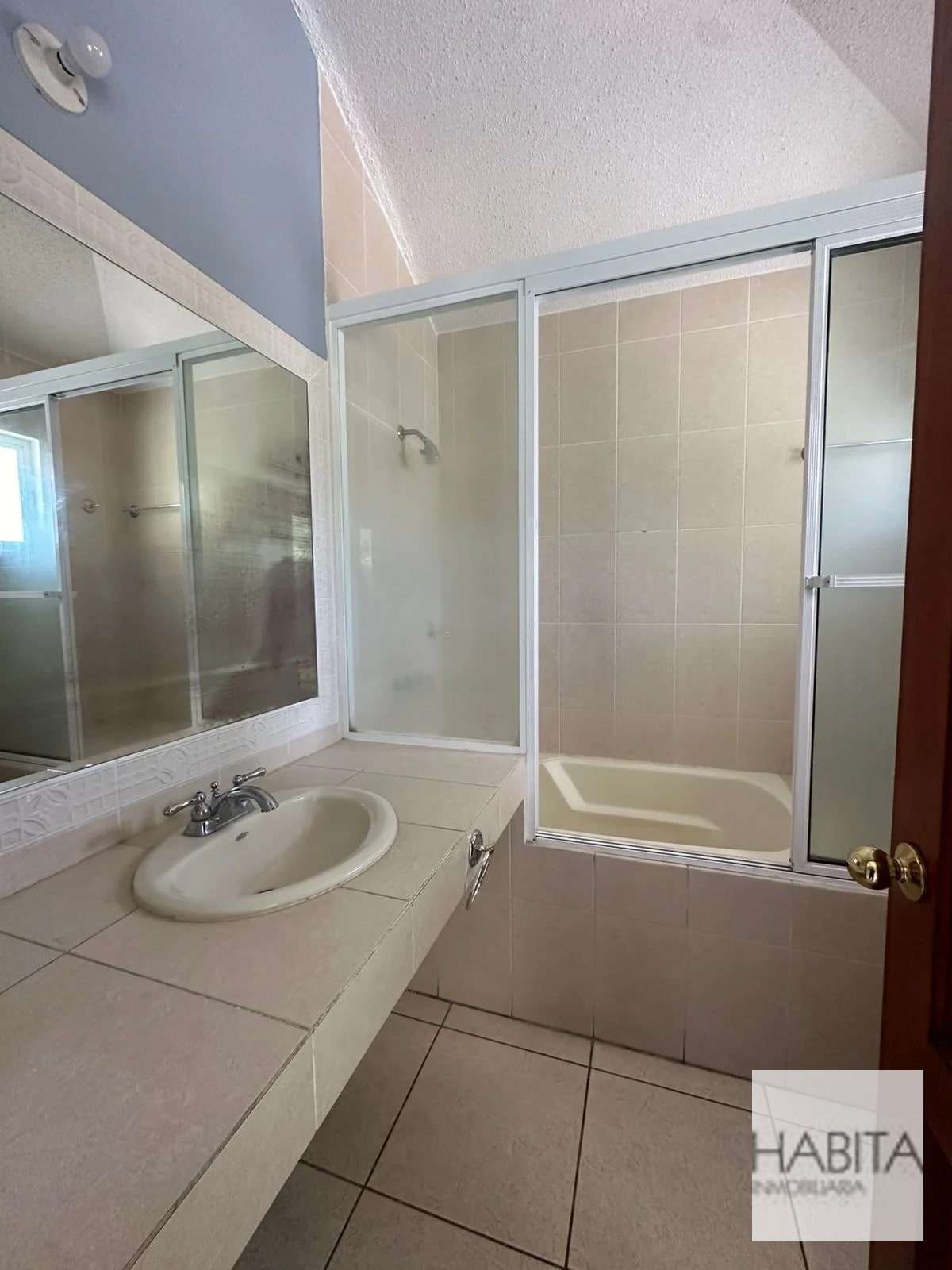 Casa en Venta en Cañadas de Elgin, zona 13 - 6