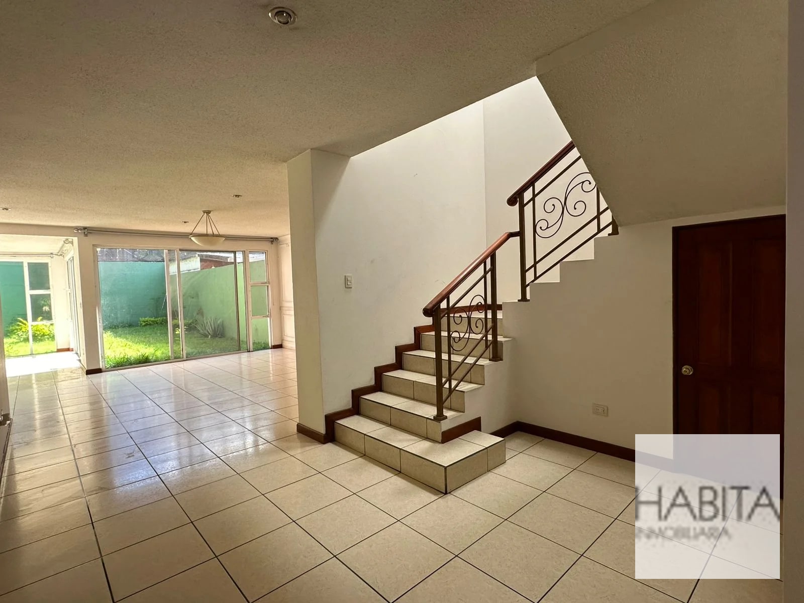 Casa en Venta en Cañadas de Elgin, zona 13 - 9