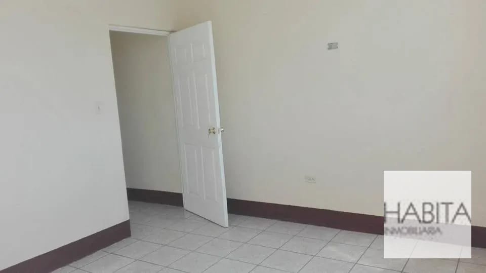 Se Vende Propiedad para Vivienda, Oficinas o Comercio en zona 6 — Casa en Venta en Zona 6, Guatemala, Ciudad — foto 11 de 12