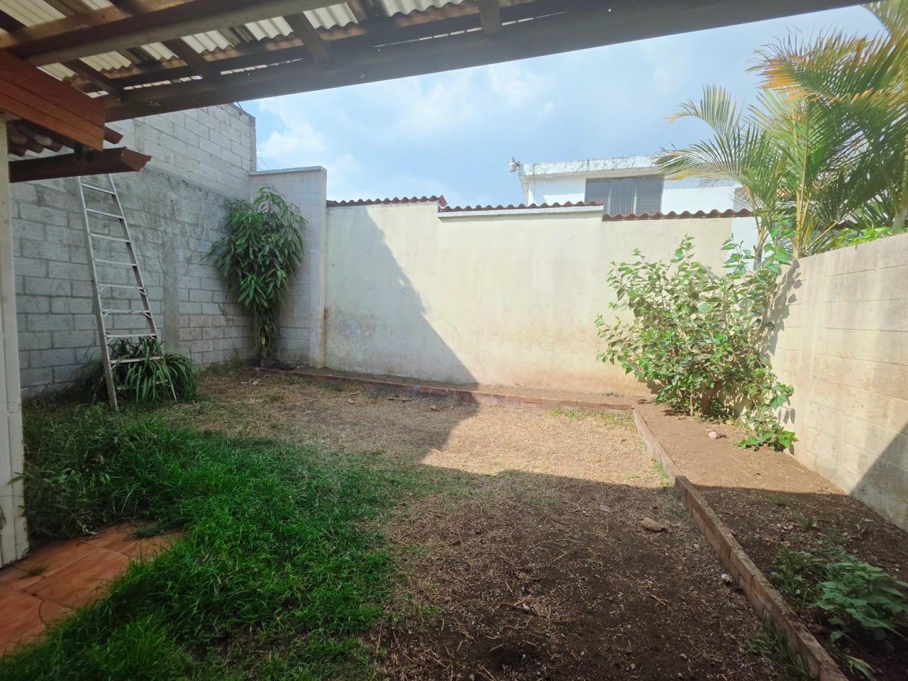 Casa en Venta en San Cristobal Dentro de Residencial — Casa en Venta en Loma Real, Zona 8 Mixco, Guatemala, Ciudad — foto 6 de 7
