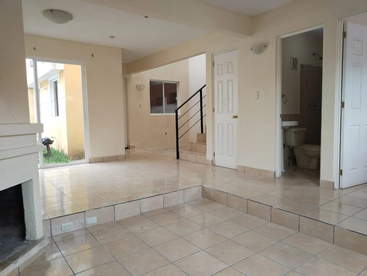 Casa en Venta en San Jose Pinula — Casa en Venta en Valles de Navarra, San José Pinula, Guatemala, Ciudad — foto 7 de 8