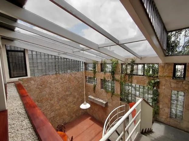 Amplia Casa en Renta en Zona 4 — Casa en Alquiler en Zona 4, Guatemala, Ciudad — foto 1 de 15