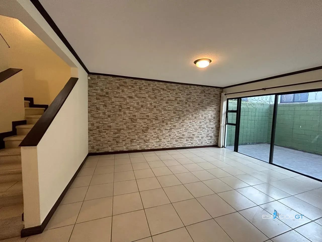 🏡 CASA | ALAMEDA DE SAN ISIDRO ZONA 16 — Casa en Alquiler en Alamedas de San Isidro, Zona 16, Guatemala, Ciudad — foto 1 de 12