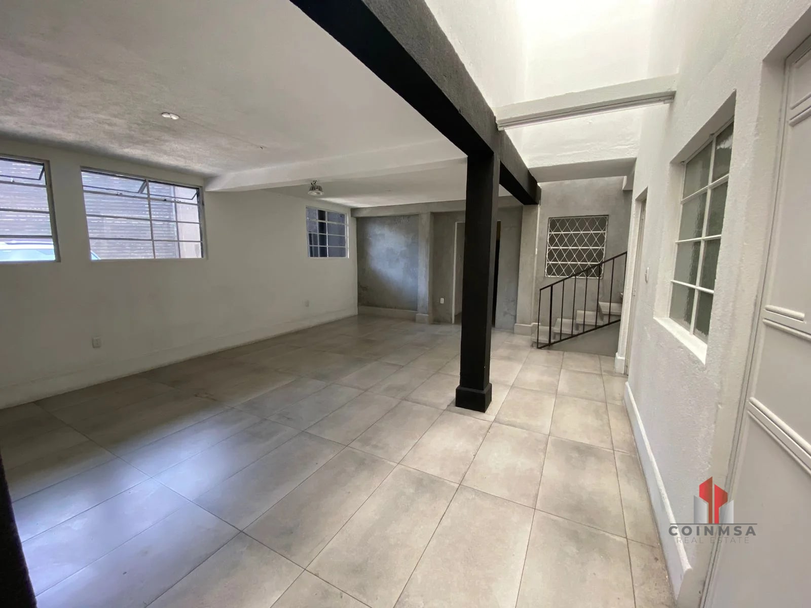 Casa en renta zona 10 – ideal para operación interna o almacenamiento - 5