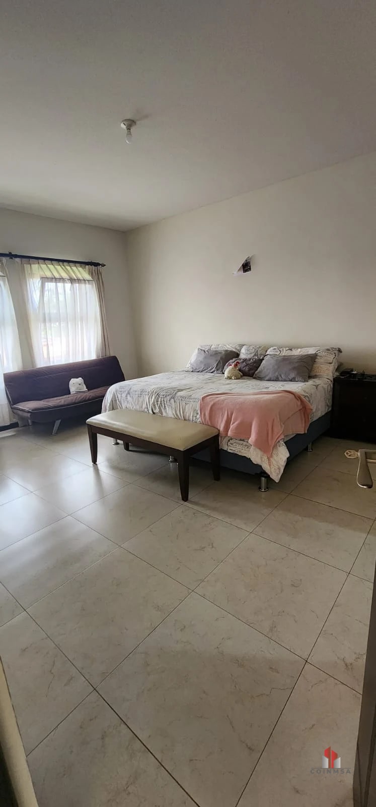 Casa en Renta zona 4 de Mixco / Encinos del Naranjo — Casa en Alquiler en encinos del naranjo, Zona 4 Mixco, Guatemala, Ciudad — foto 10 de 11