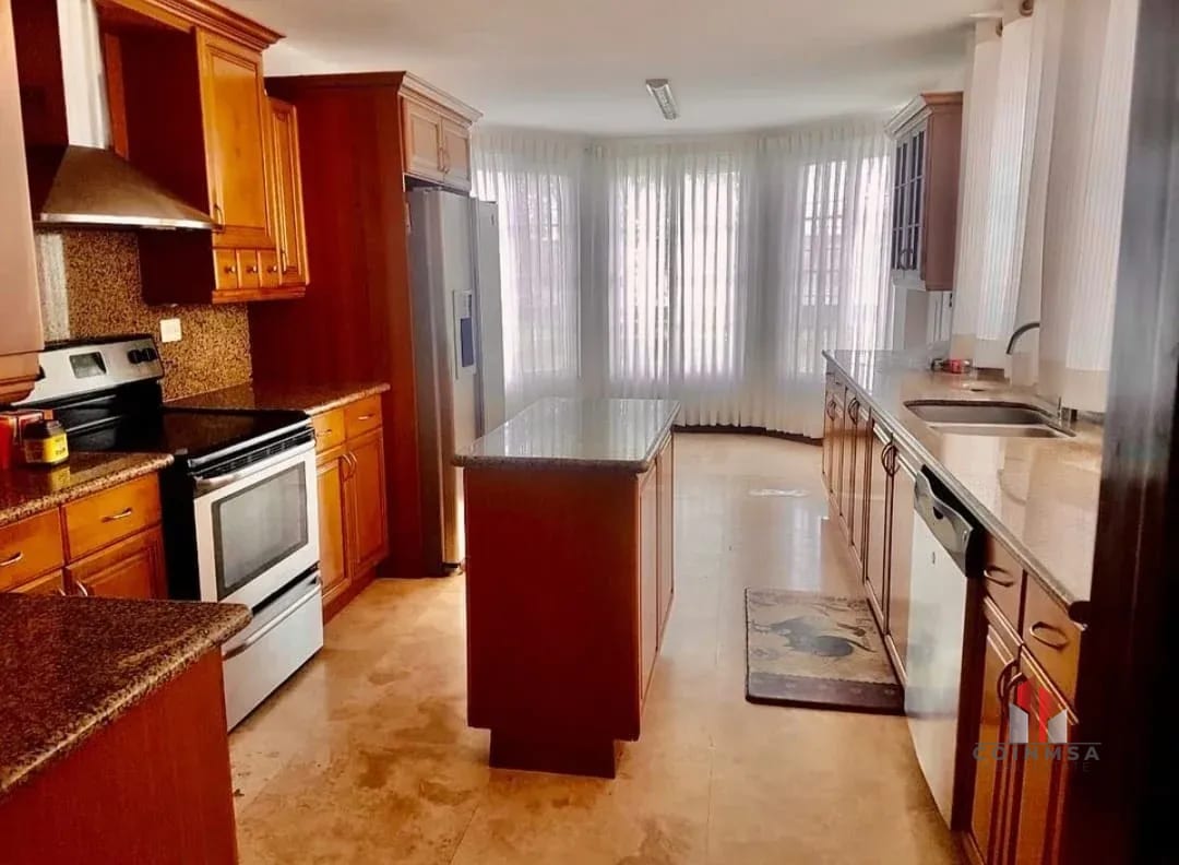 Casa en Renta y Venta zona 16 / La Montaña — Casa en Alquiler en La Montaña, Zona 16, Guatemala, Ciudad — foto 6 de 13
