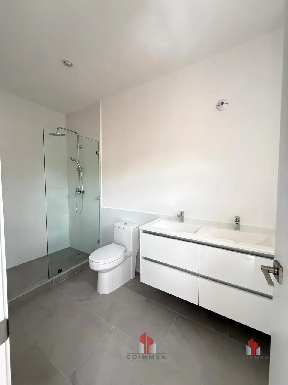 Casa en Renta zona 13 / Iridia Homes — Casa en Alquiler en Zona 13, Guatemala, Ciudad — foto 15 de 16