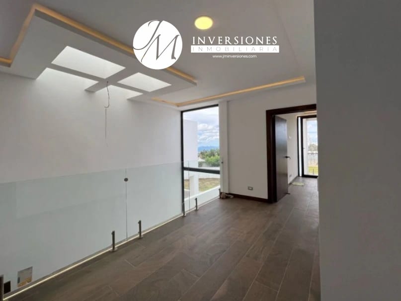 Casa En Venta Con 5 Dormitorios En Santa Elena Barillas — Casa en Venta en Villa Canales, Guatemala, Ciudad — foto 6 de 11
