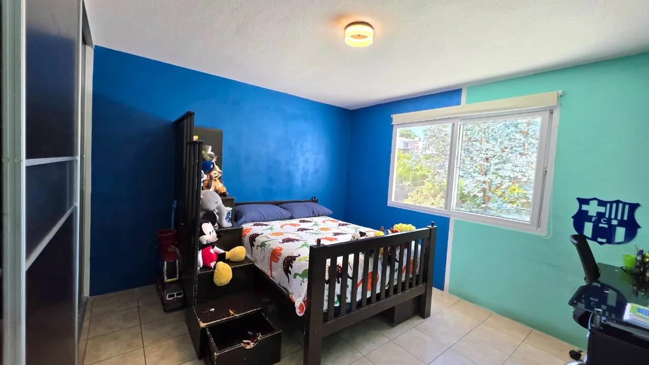 Casa con jardín grande en venta en Carretera a El Salvador La Fontana — Casa en Venta en La Fontana II, Carretera a El Salvador, Guatemala, Ciudad — foto 15 de 17