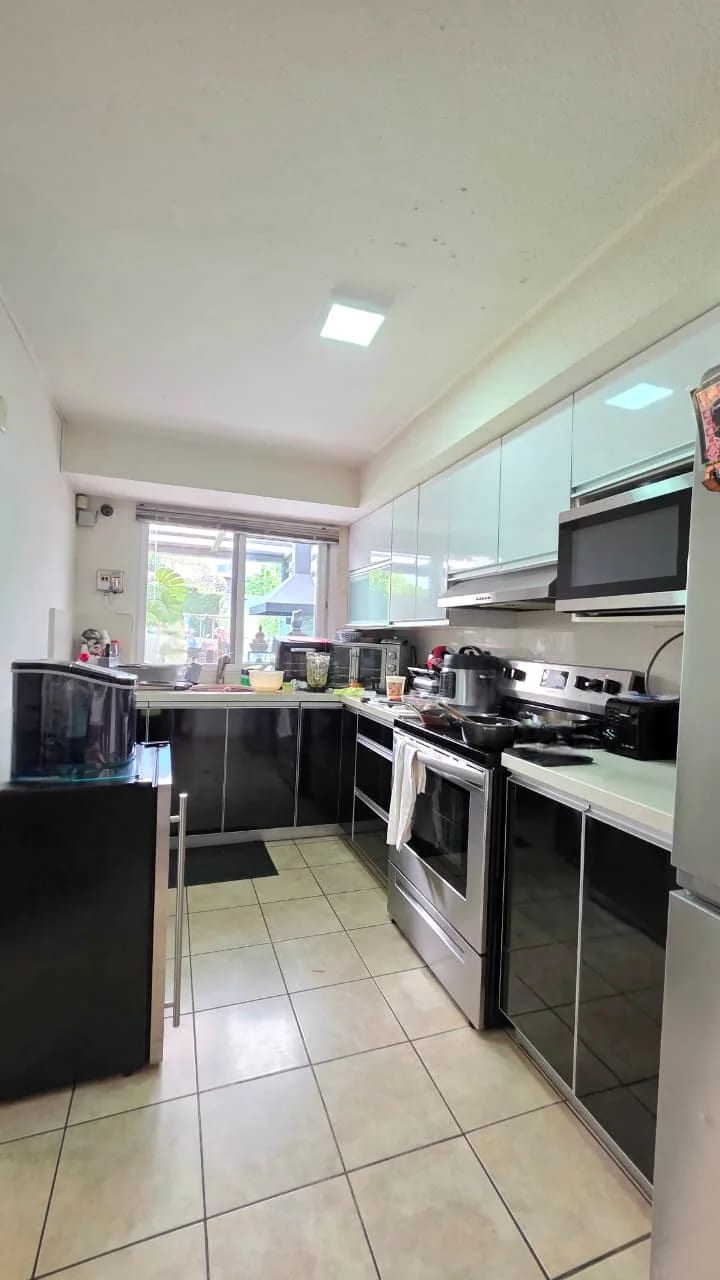 Casa con jardín grande en venta en Carretera a El Salvador La Fontana — Casa en Venta en La Fontana II, Carretera a El Salvador, Guatemala, Ciudad — foto 7 de 17