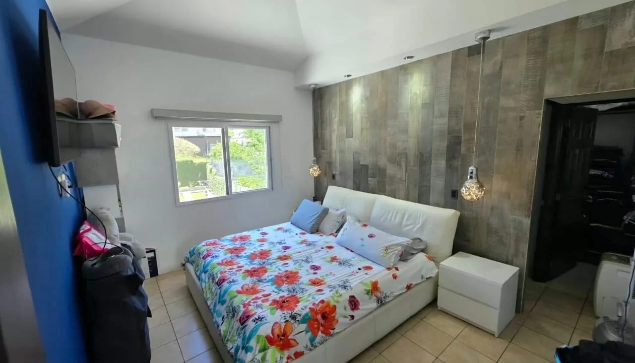 Casa con jardín grande en venta en Carretera a El Salvador La Fontana — Casa en Venta en La Fontana II, Carretera a El Salvador, Guatemala, Ciudad — foto 16 de 17