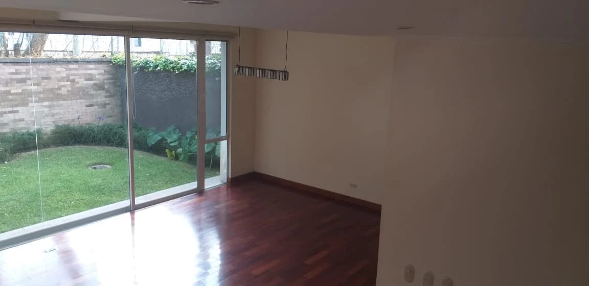 Casa en Renta | Portal de Jacarandas, Muxbal — Casa en Alquiler en Portal de Jacarandas, Carretera a El Salvador, Guatemala, Ciudad — foto 3 de 17