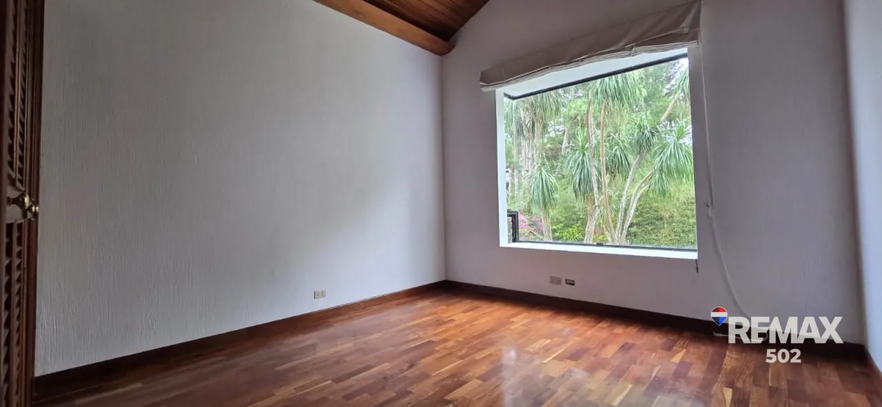 Espectacular Casa en El Socorro — Casa en Alquiler en El Socorro, Carretera a El Salvador, Guatemala, Ciudad — foto 12 de 15