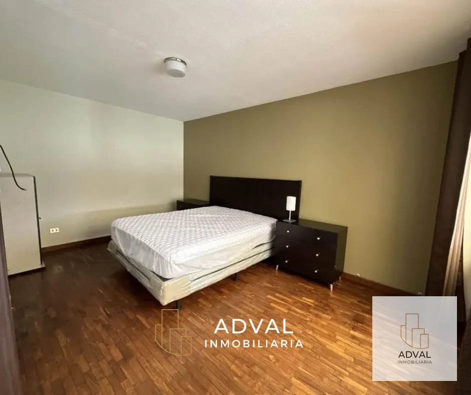 Casa en renta para viviendo u oficinas excelente punto Z.4 — Casa en Alquiler en Zona 4, Guatemala, Ciudad — foto 9 de 12