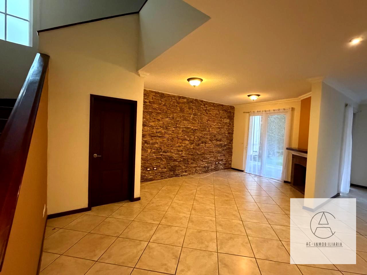 Casa en renta dentro de condominio, Villas de Entreverdes — Casa en Alquiler en Villas de Entreverdes, Carretera a El Salvador, Guatemala, Ciudad — foto 5 de 16