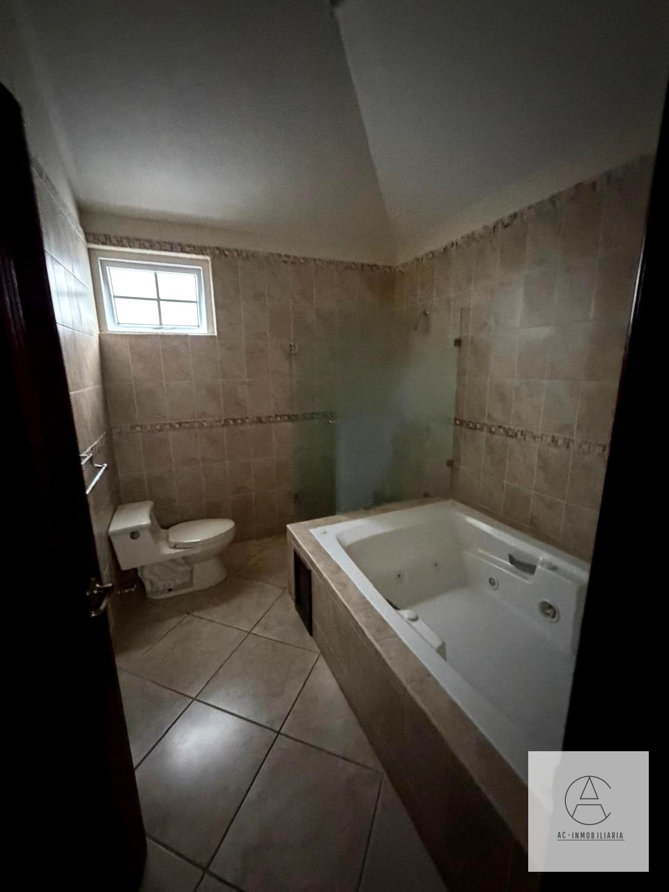 Casa en renta dentro de condominio, Villas de Entreverdes — Casa en Alquiler en Villas de Entreverdes, Carretera a El Salvador, Guatemala, Ciudad — foto 15 de 16