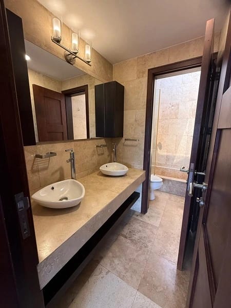 Alquiler de casa en zona 10 El prado 320 Mt2. de construcción — Casa en Venta en El Prado, Zona 10, Guatemala, Ciudad — foto 4 de 15