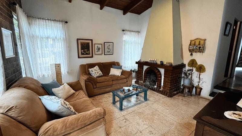 Venta de casa ubicada en San Lucas Sacatepéquez 1 nivel y 1,150 Vr2. de terreno. — Casa en Venta en San Lucas Sacatepéquez, Sacatepéquez — foto 3 de 15