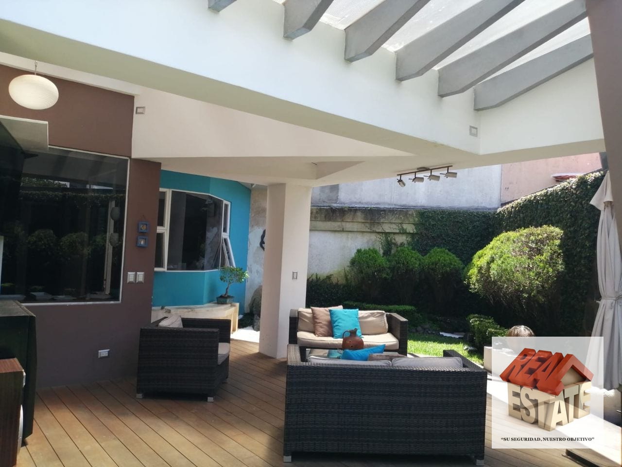 Carret San José Pinula km 19.3 MANANTIALES vendo casa — Casa en Venta en San José Pinula, Guatemala, Ciudad — foto 1 de 17
