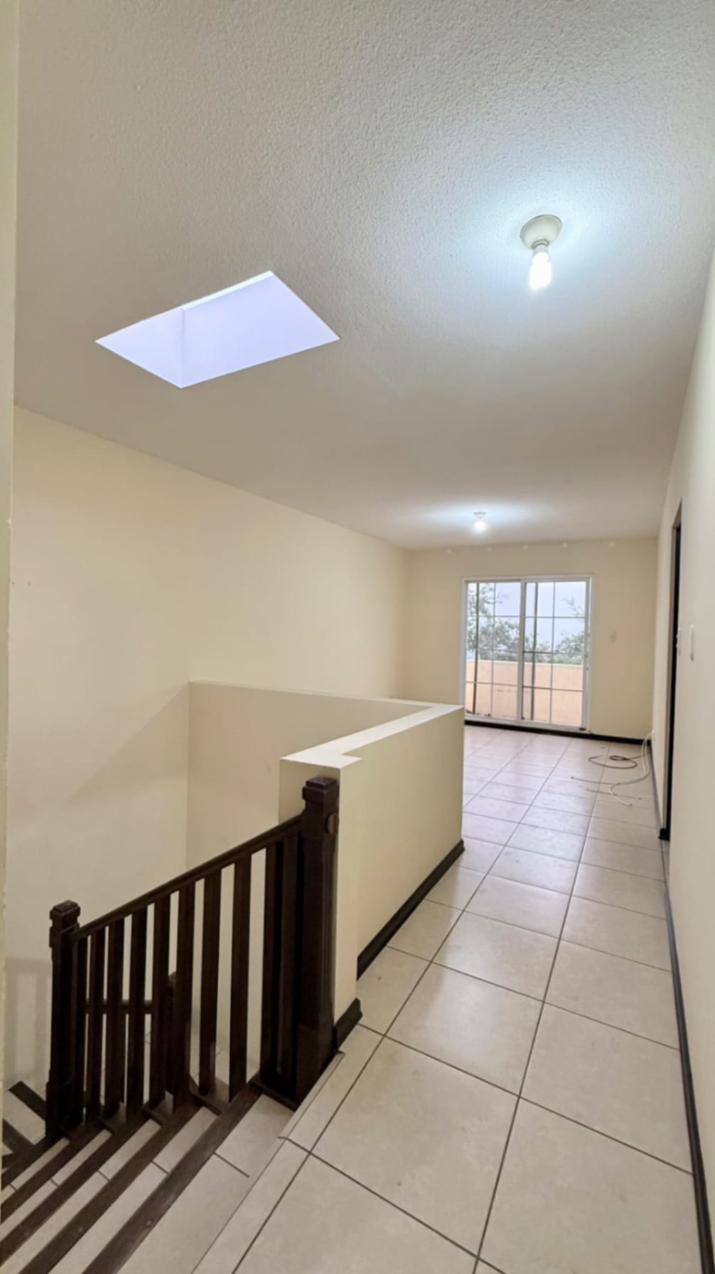 Casa en venta Cañadas del Encinal zona 07 de Mixco — Casa en Venta en El Encinal, Zona 7 Mixco, Guatemala, Ciudad — foto 14 de 17