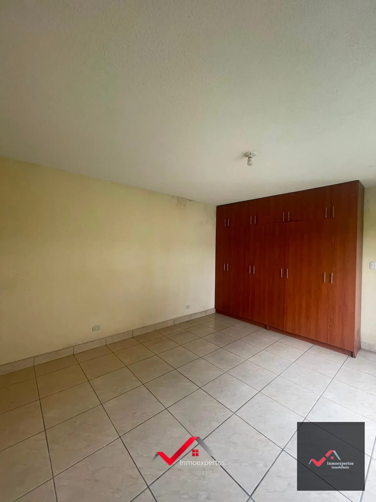 Casa en Renta | San Cristóbal, Zona 8 de Mixco | Sector B1 — Casa en Alquiler en Zona 8 Mixco, Guatemala, Ciudad — foto 3 de 17